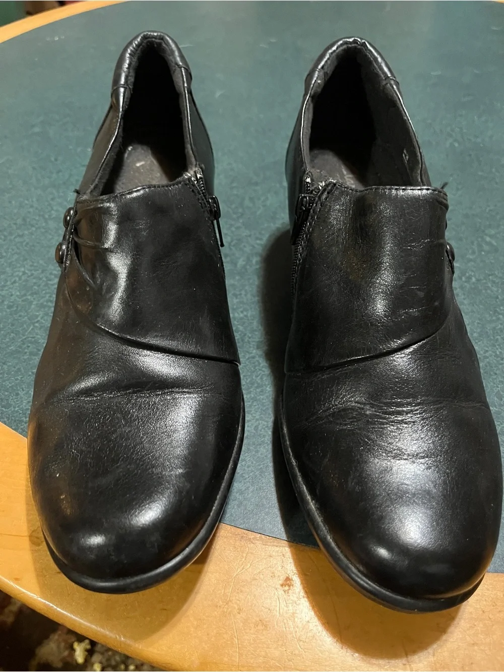 Clark's Men's Black Leather Slip-On Dress Shoes 11M